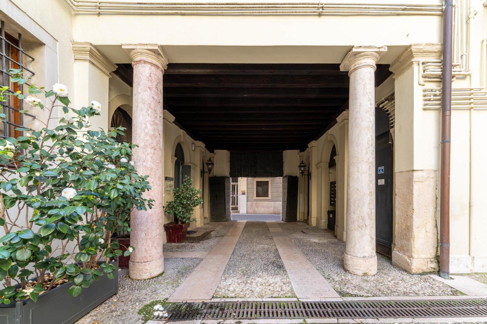 شقة Palazzo Venier فيرونا المظهر الخارجي الصورة